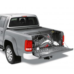 Le couvre benne rideau Roll N Lock Volkswagen Amarok pourra recevoir un cargo manager