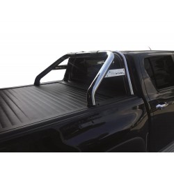 Les rails latéraux du couvre benne Roll Top Cover Xtreme Pace Edwards permettent l'installation de Roll Bar