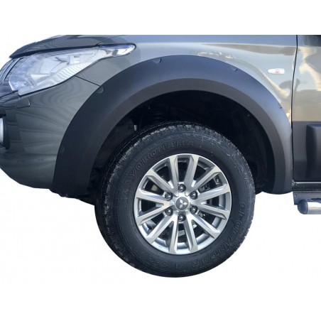 Elargisseurs d'ailes ABS Mitsubishi L200 Double-Cabine 2015-2018