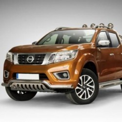 Nissan Navara NP 300 2015 Bull Bar EC Spoiler