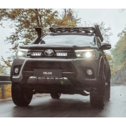 Kit intégration sur calandre d'origine barres LED Triple-R 750 Lazer Toyota Hilux 2017