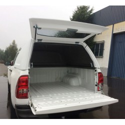 Hardtop Starflex Linextras sans vitres latérales Toyota Hilux Double Cabine 2016-2022