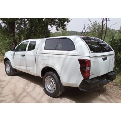 Hardtop Starlux X-Line avec vitres latérales Isuzu D-Max Spacecabine 2020-2022