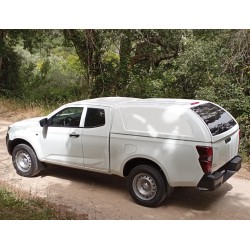 Hardtop Starlux X-Line sans vitre latérale Isuzu D-Max Spacecabine 2020-2022