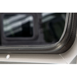 Hardtop acier RSI SmartCap Evoc Commercial Toyota Hilux Xtracabine 2016-2023