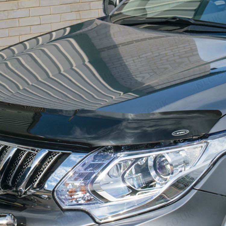 Déflecteur capot mitsubishi L200 après 2016 Déflecteur capot mitsubishi L200 après 2016